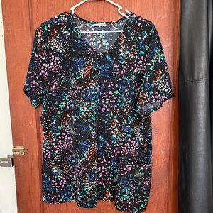 Scrubstar Black scrub top xxl with Multicolor splatter Pattern